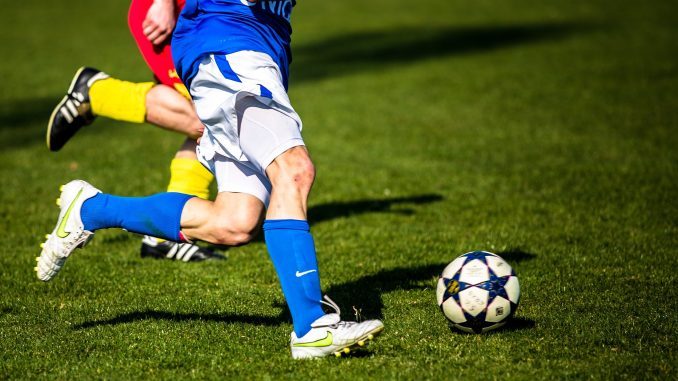 soccer-g6dc8b02a8_1920.jpg